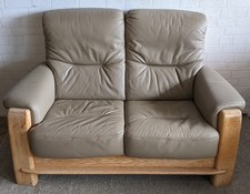 Contemporary Modern Comfy Smooth Wood and Leather 2-Seater Sofa - CS B78