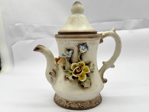 Vintage capodimonte style - vintage,