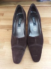 Gabor brown suede court shoes