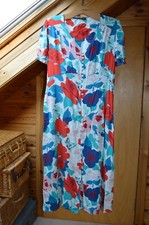 Pomodoro Red and Blue Floral Dress, Size 14, Short Sleeve, Midi, V Neck