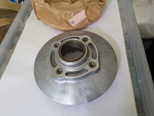 Nos yamaha rear sprocket - yamaha,