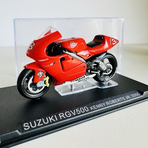 Suzuki rgv500 kenny - 1:24,