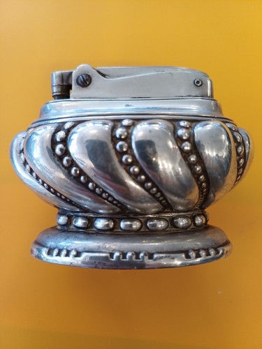 Ronson crown table lighter - crown,