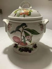 Port Merion Large Soup Tureen