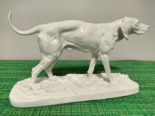 Porcelain pointer sculpture - pointer,
