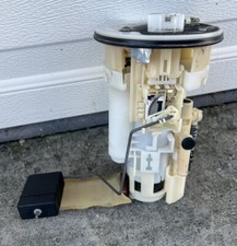 USED 01-05 Lexus IS300 Fuel