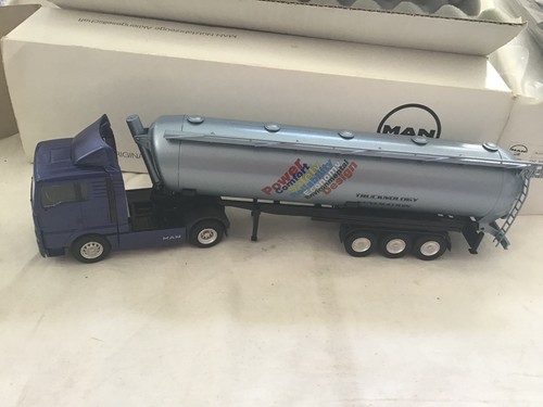 Conrad scale man - conrad, 1:50