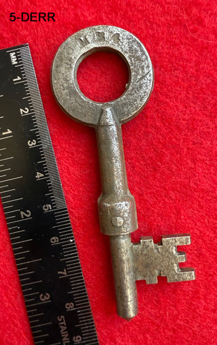 Old skeleton key genuine - old,