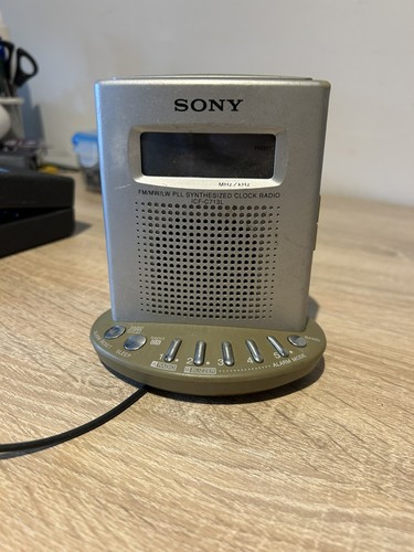 Sony icf c713l silver alarm - icf-c713l,