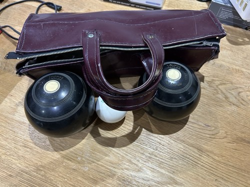 Bowls bag and - bowls,
