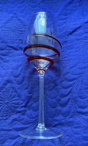 Red swirline water - swirline,