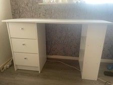 Malibu 3 Drawer Office Desk -