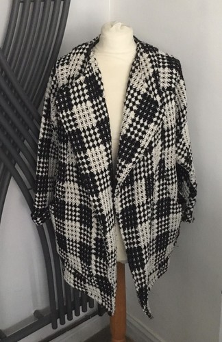 River island - “river, island”