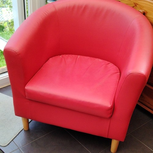 Red upholstered tub - tub, with