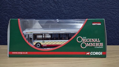 Corgi om46007 volvo wright - volvo, b7