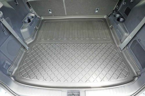 Trunk protector with tub for - protector,