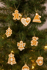 Set of 9 Gingerbread Cookie Hanging Christmas Tree Decorations Brand New Decor 