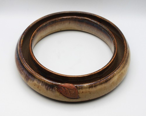 Hand trown drip glazed - trown,