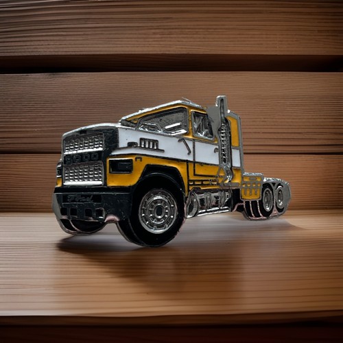 Vintage ford ltl 9000 - vintage, truck