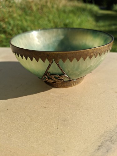 Carved jade chinese bowl - jade,