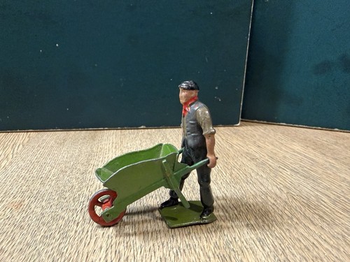 Britains gardener with - britains:,