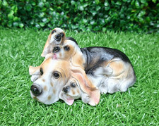 Beagle dogs 7.5cm x 12cm x