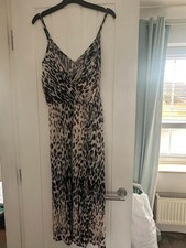 H&M Leopard Print Pleated Maxi