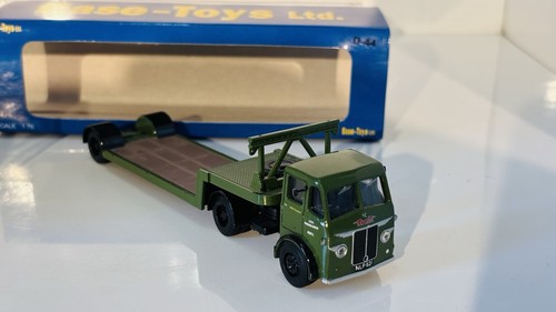 Base toys scale leyland - base,