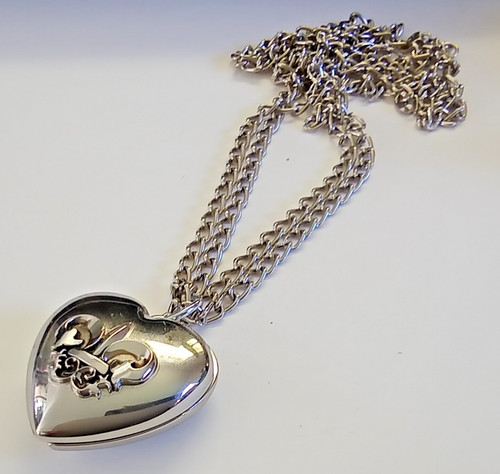 Silver tone outspoken - silver,