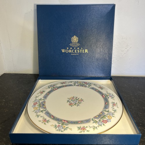Royal worcester fine bone - worcester,