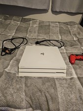 Sony PlayStation 4 Pro White