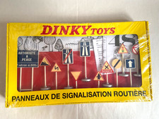 Atlas Classic Dinky Toys 593