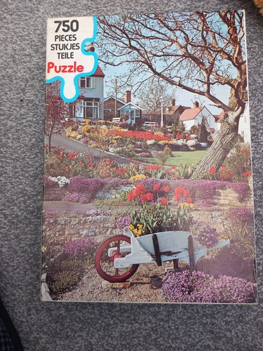 Vintage jigsaw puzzle 750 - puzzle,
