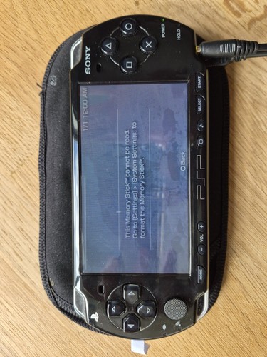 Sony psp 2000 playstation - sony,