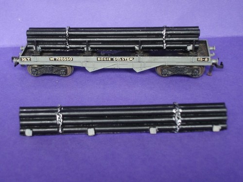 Looks like hornby - "looks,