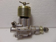 RHYTM 4 Port 2.5cc Airplane