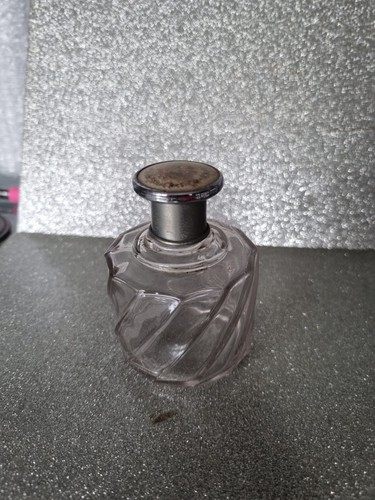 Vintage swirl molded glass - swirl-molded,