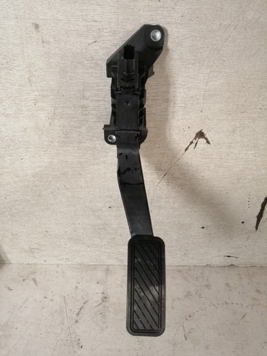 Ford puma accelerator throttle - puma,