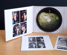 THE BEATLES AND ESHER DEMOS
