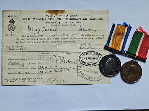 British war medal mercantile - &,