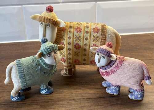 Enesco sheep figures three - sheep,