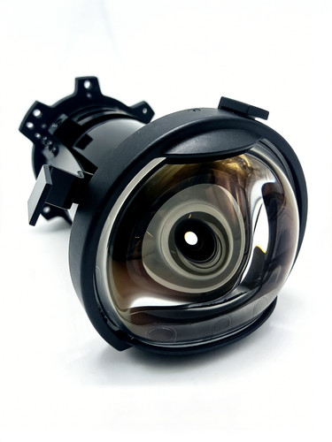 Projector lens for - 0.35:1,