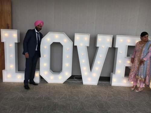 Giant 5ft wedding love led - giant,