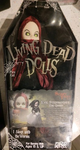 Living dead doll evil - ,