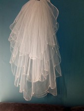 White wedding veil 3 tier fingertip length drop pearl edge V610