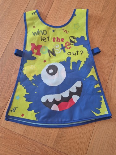 Children painting art - painting, apron