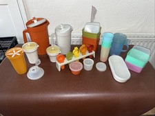 Tupperware Vintage 1970/1980s Job Lot 18 Pieces Incl. Lids