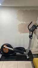ProForm 690 HR Elliptical Cross Trainer–Home Gym Fitness Machine, Heart Moniter