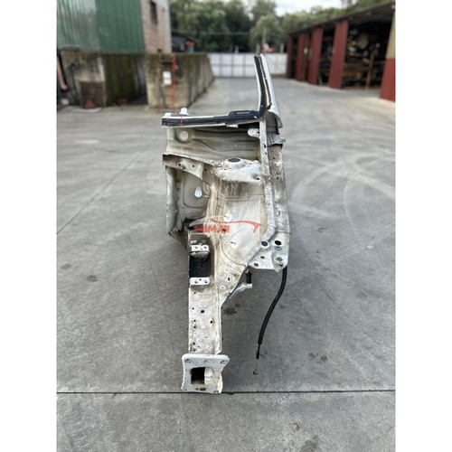 5q0803091j front left spar - 5q0803091j,