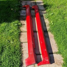 Ford Focus ST225 Mk2 pair Side Skirts 5 door pre facelift red 2005
